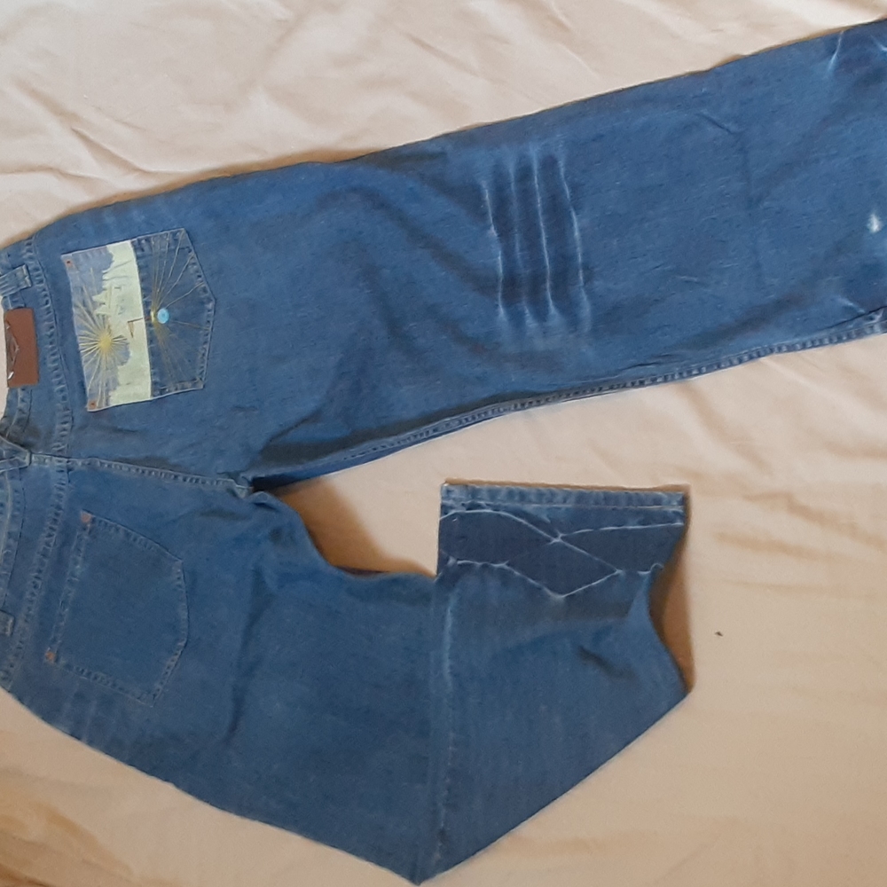 MEEZAN ARTCOUTURE RELAX JEANS, SIZE 42 - Picture 8 of 16
